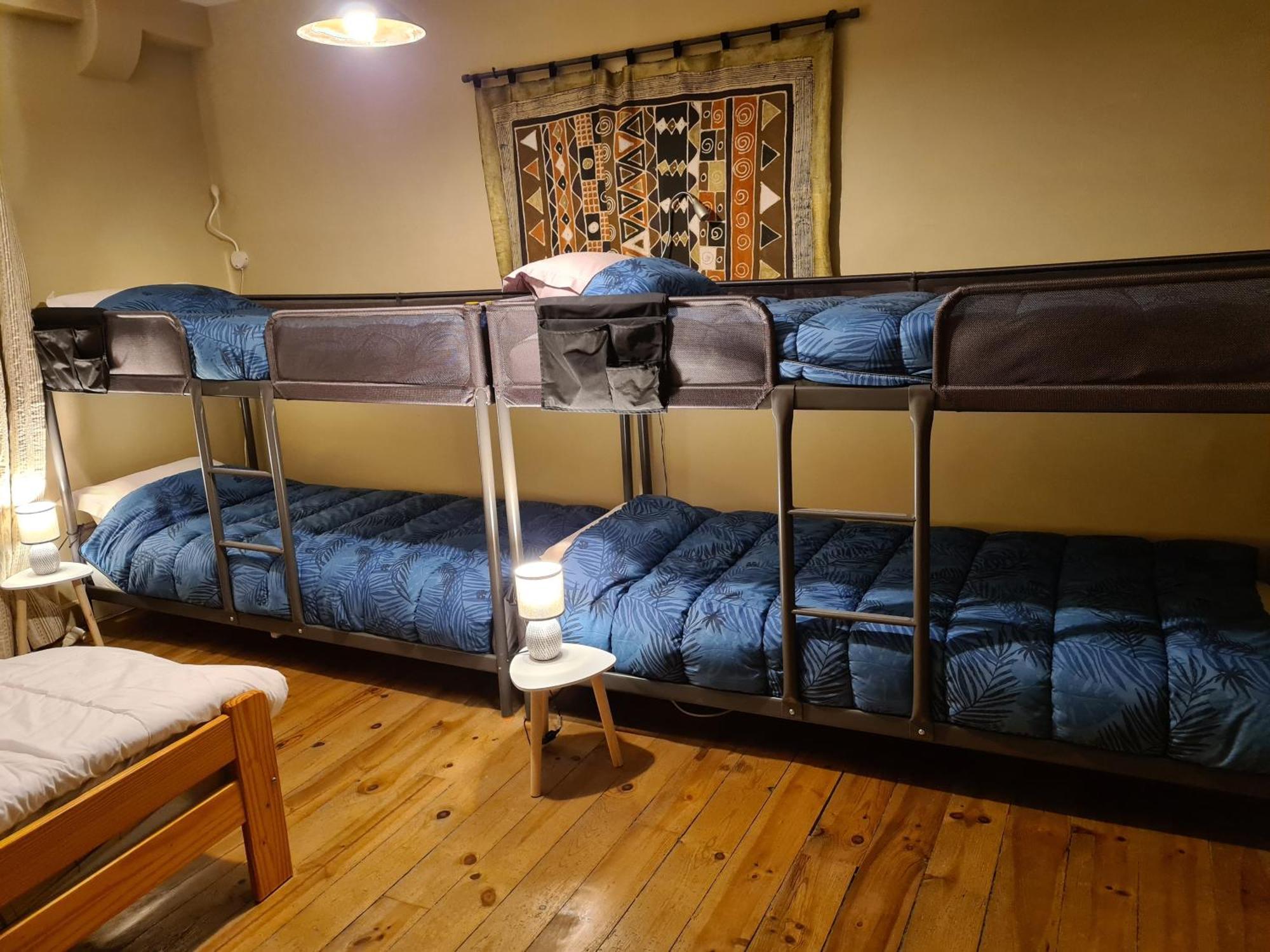 Gîte d'étape Le Couvent d'Ossau Louvie Juzon Esterno foto